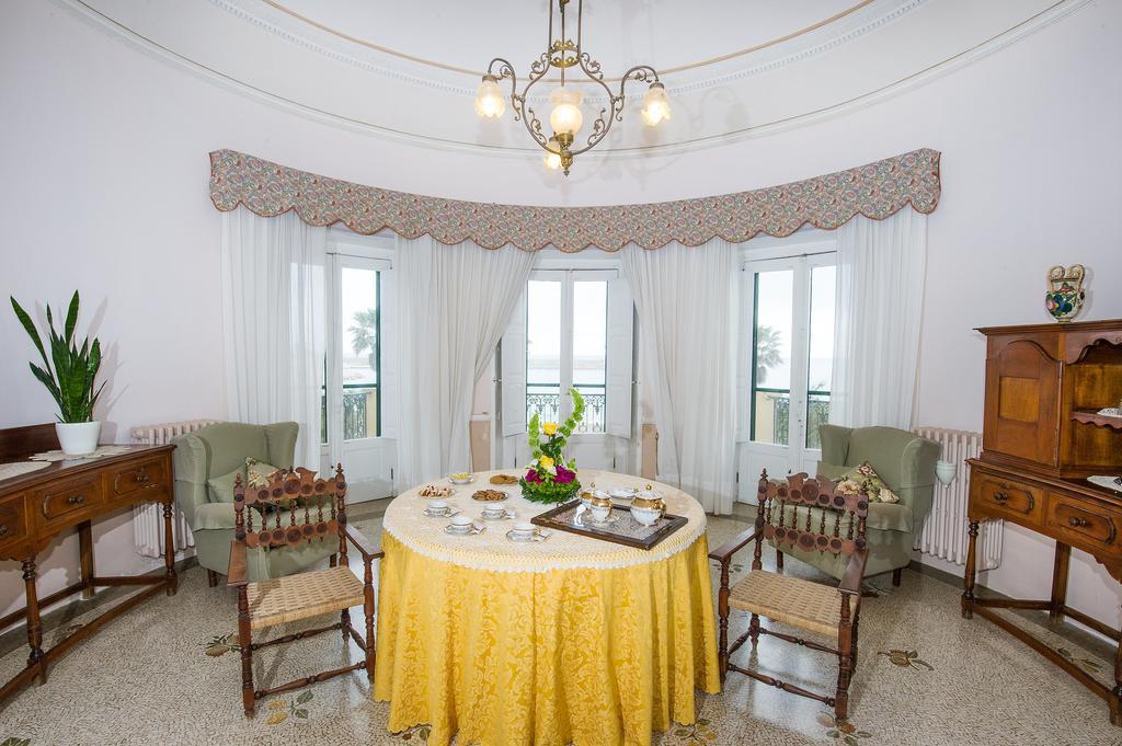 Villa La Meridiana - Caroli Hotels Santa Maria di Leuca Dış mekan fotoğraf
